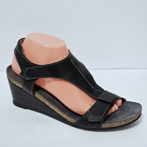 TAOS Sheila Black Leather Wedge Sandals Sz 10.5